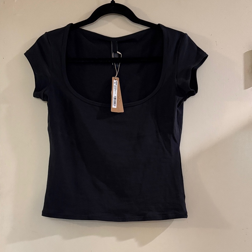 SKIMS Black Scoop Neck Short Sleeve Top